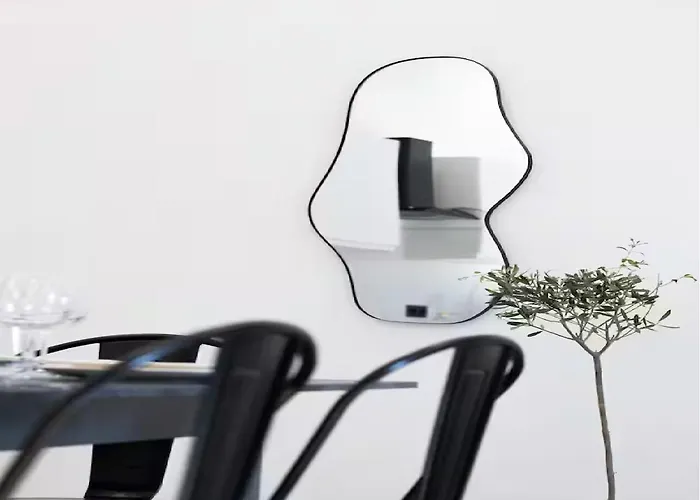 Daire Splendide Neuf Au Port De *