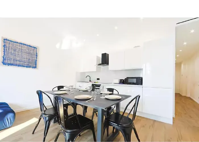 Splendide Neuf Au Port De Appartamento